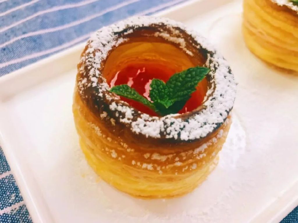 年轻人最爱的网红店爆款，酥到掉渣的“蝴蝶酥”
